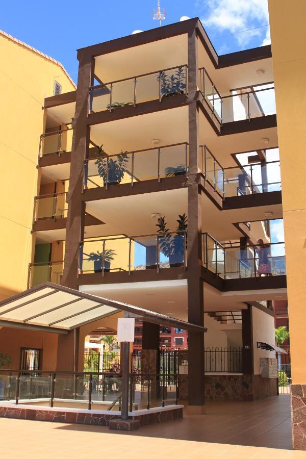 Spacious Apartment With Large Private Garden In Palm Mar Dış mekan fotoğraf
